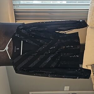 Like NEW I.N.C Inc International Concepts Sequin Wrap Blouse Black Top Lined